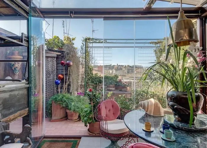 Terrarium Trastevere, Boutique With Terrace Rome