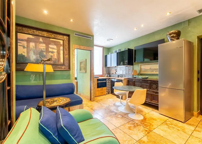 Terrarium Trastevere, Boutique With Terrace Appartement Rome