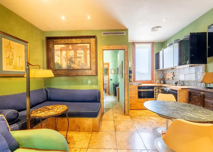 Terrarium Trastevere, Boutique With Terrace Rome